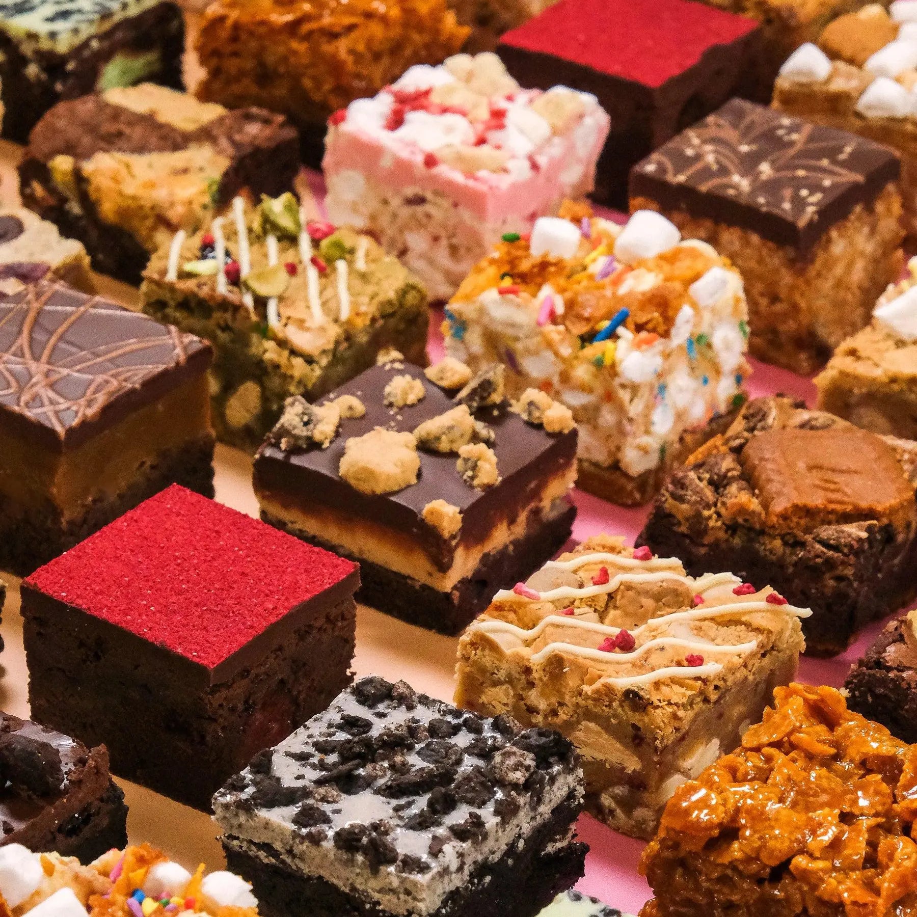 Brownie Box Monthly Subscription - Crumbs & Doilies